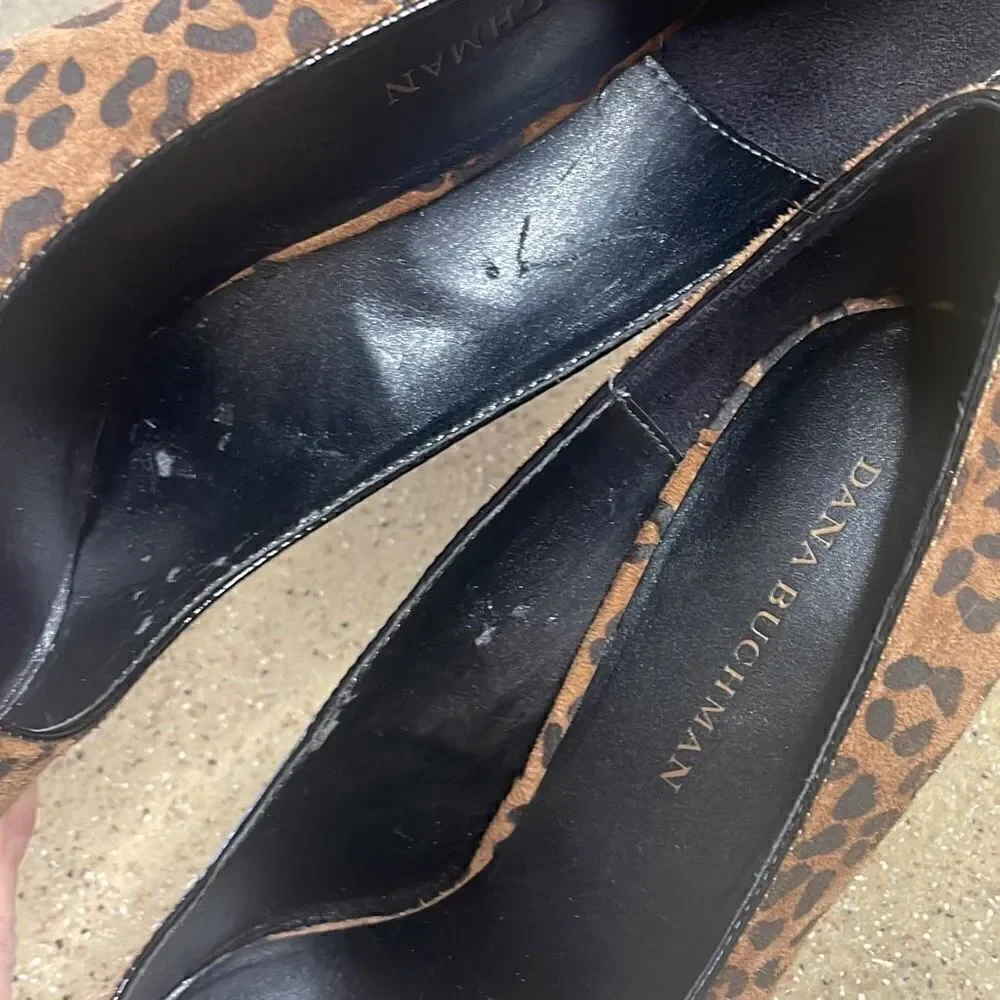 Dana Buchman Katarina Cheetah Print Suede Pumps sz 10